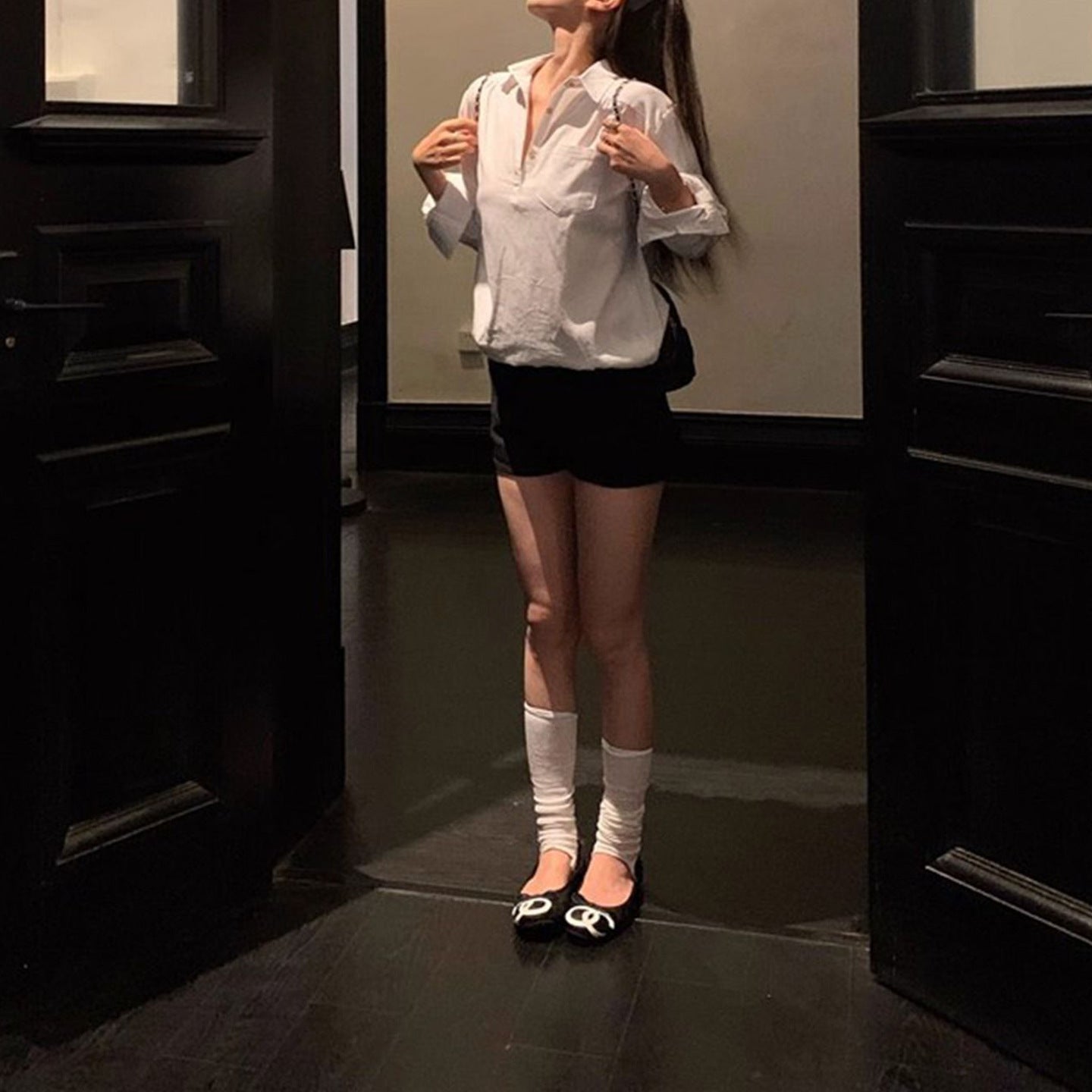 White Shirt Polo Neck Long Sleeve Blouse for Women, Casual Loose Fit, Versatile Chic Top, Spring and Autumn Wear